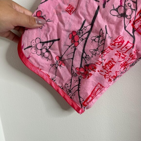 Josie Natori Tunic Shirt Sz XL Pink Asian Cherry Blossom Print Mandarin Collar - Picture 3 of 8